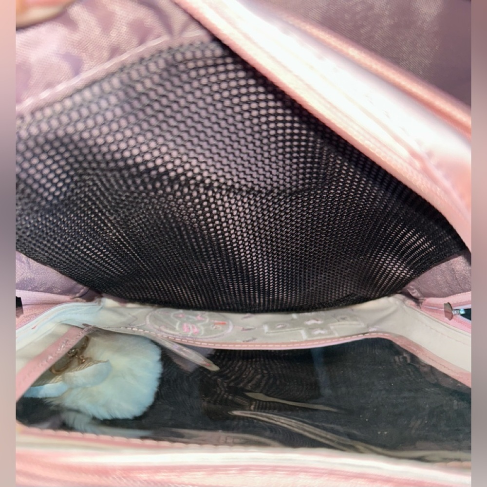 Ita Bag with convertible straps. Crossbody/shoulder/backpack! NWOT! - Picture 5 of 14